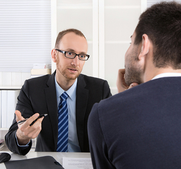 Als Juniorchef:in erfolgreich Fuß fassen